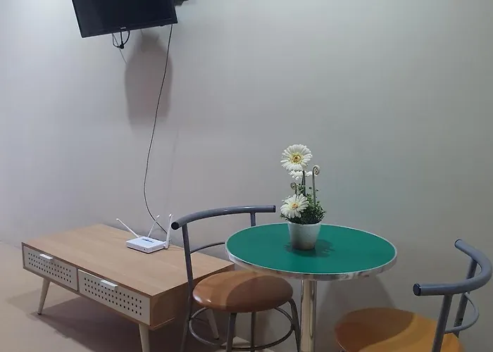 Unit With Balcony Avida It Park Cebu