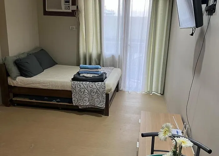Unit With Balcony Avida It Park Cebu